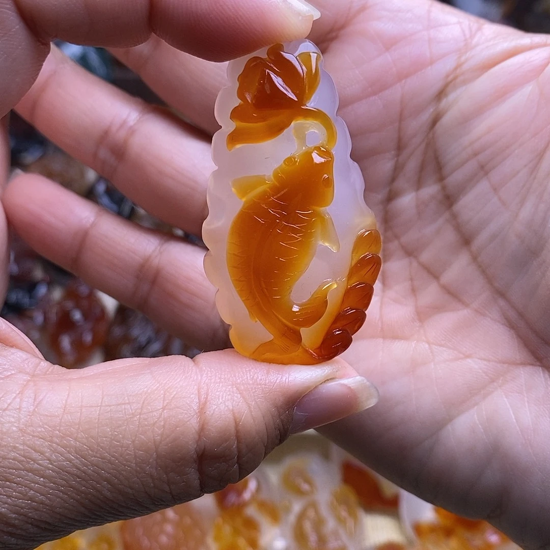 玛瑙/玉髓未镶嵌颈饰