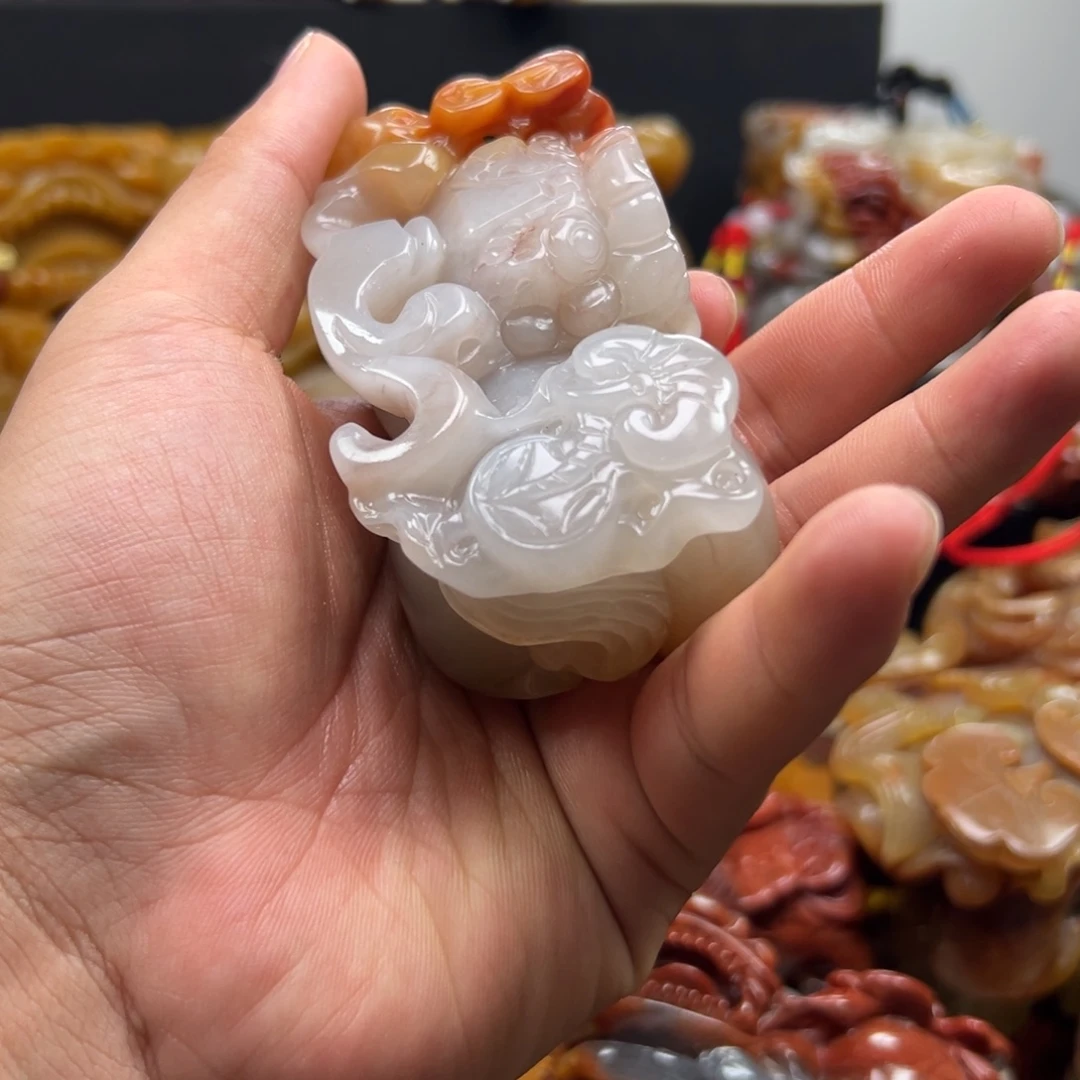 石英质玉（黄龙玉）未镶嵌黄龙玉