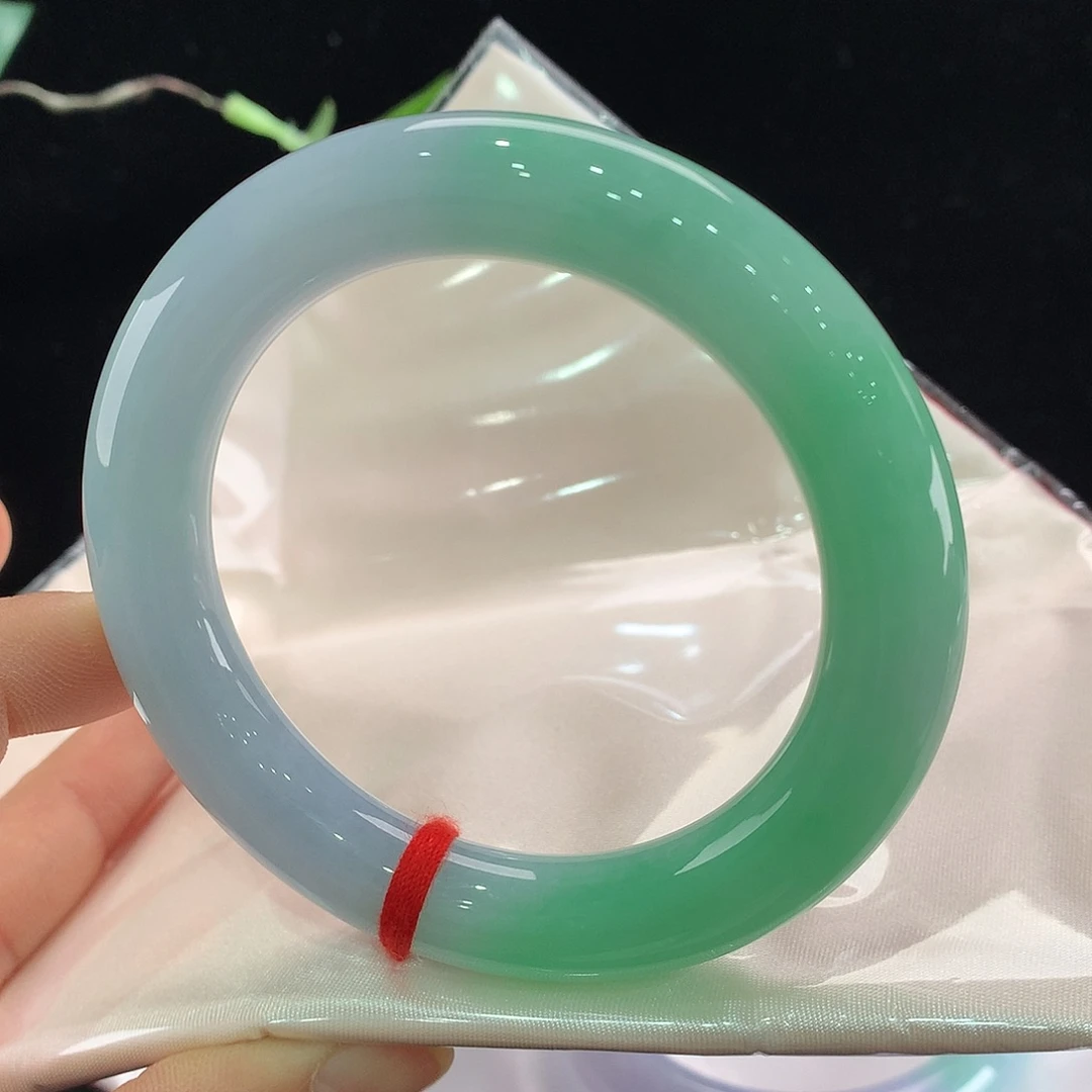 翡翠未镶嵌手镯1265