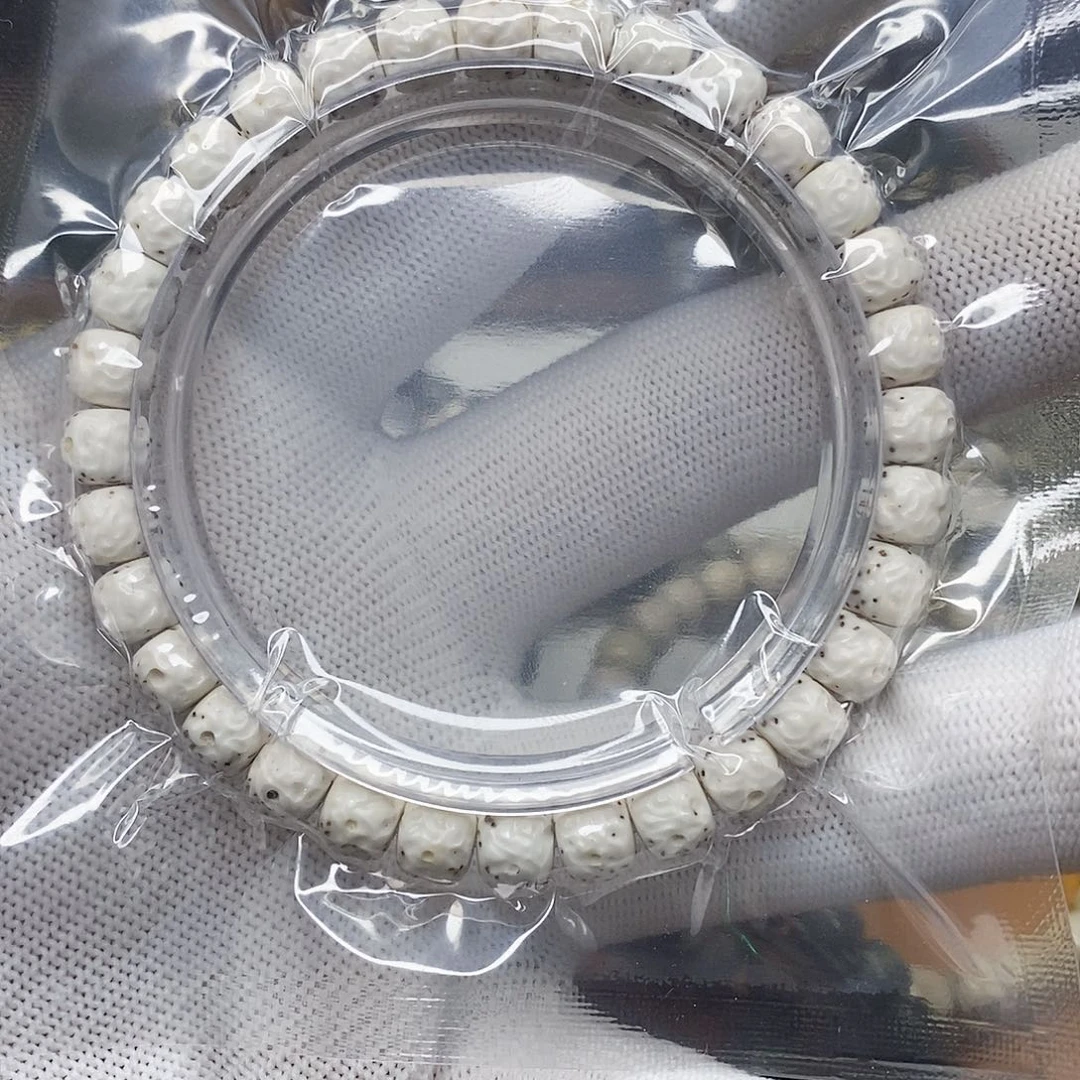 星月菩提手串嘩*7.5改 锤纹 通体留白