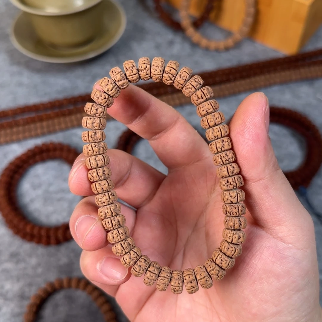 柏香籽/百香籽吊坠?****怕屠龙