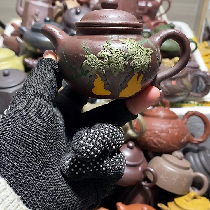 紫砂茶壶微瑕微笑