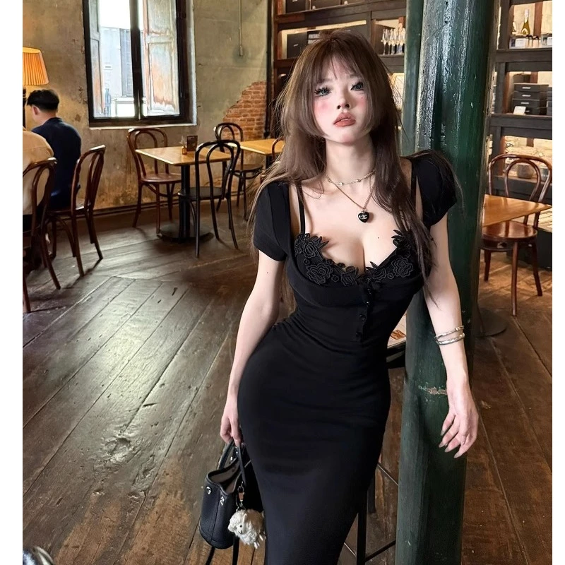 秋澄LeeAutumn 芭比腰臀 显瘦花边吊带内衣+修身鱼尾短袖连衣裙