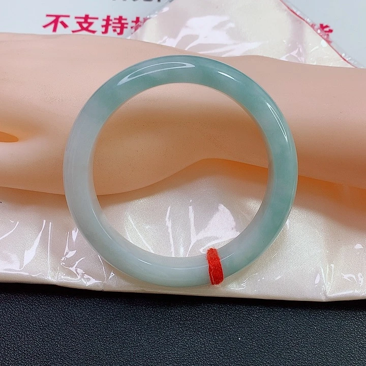 未镶嵌手镯翡翠希*姐