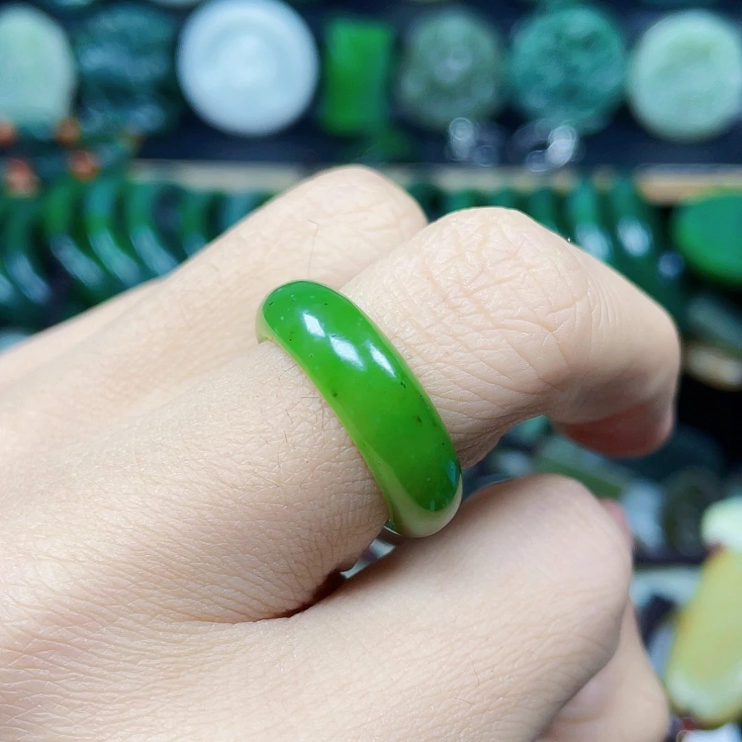 和田玉未镶嵌珠宝半成品