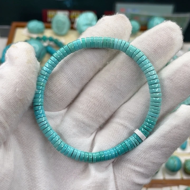 绿松石未镶嵌挂件