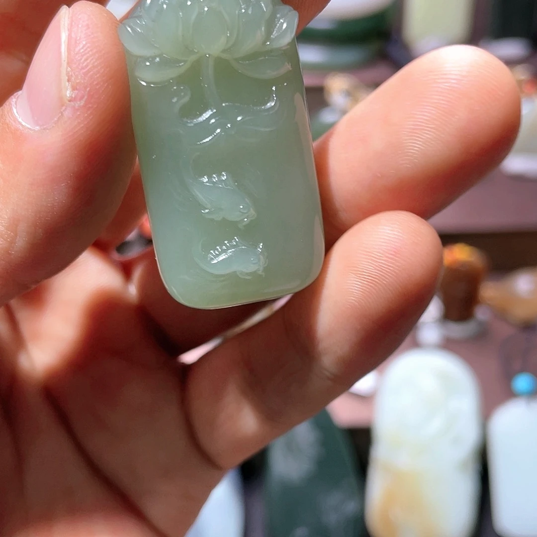 和田玉挂件未镶嵌