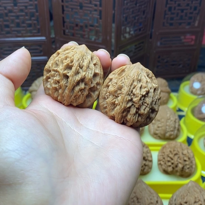 把件文玩核桃40虎头