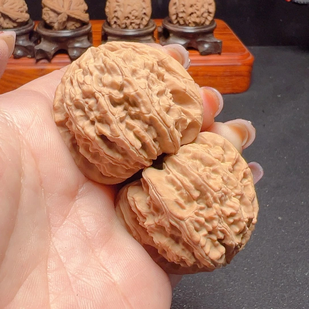 文玩核桃把件野生虎头手把件38