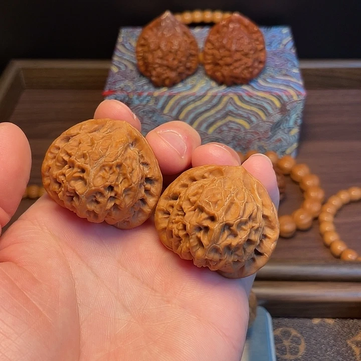 文玩核桃吊坠42尺宫灯