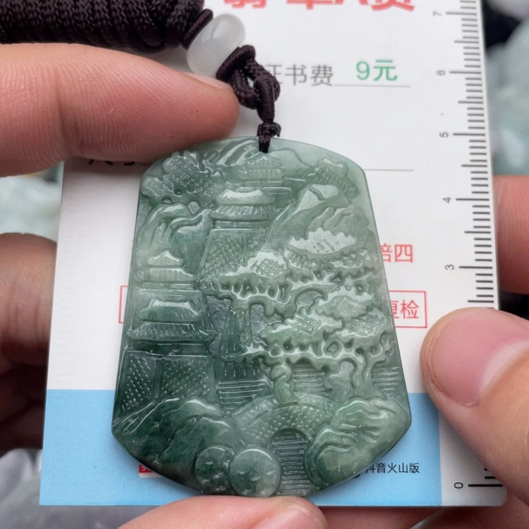 吊坠(不含链)未镶嵌翡翠