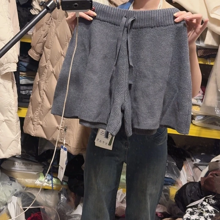全新无暇灰色大裤衩好看