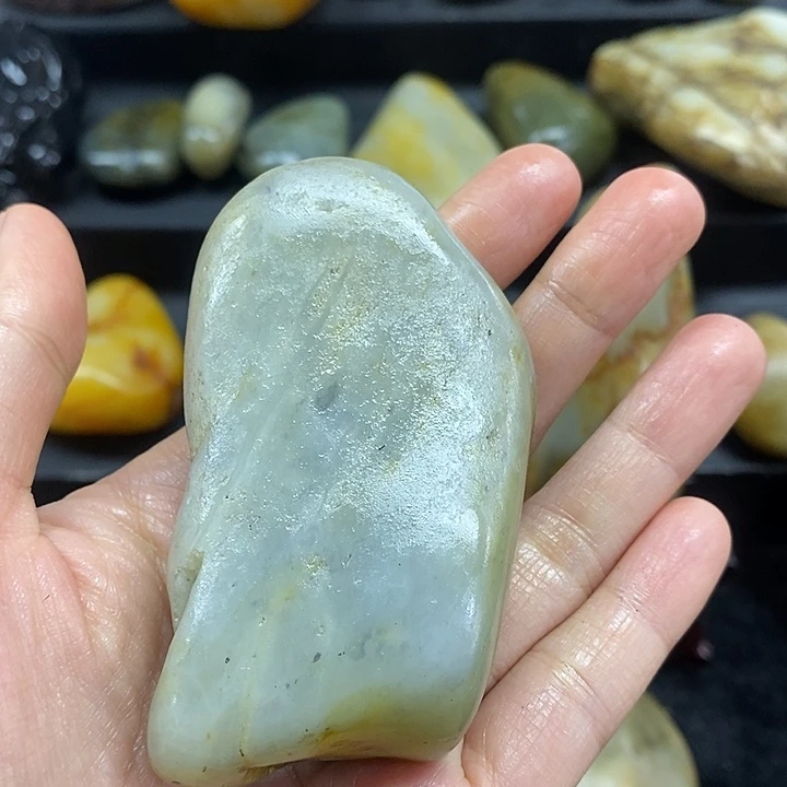 和田玉（糖玉）未镶嵌挂件