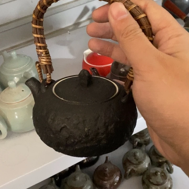 陶瓷艺术品及艺术壶