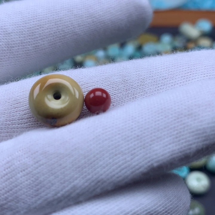 南红玛瑙未镶嵌珠宝奇石