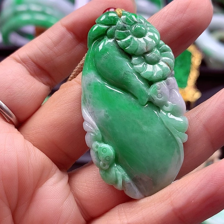 颈饰未镶嵌翡翠翡翠