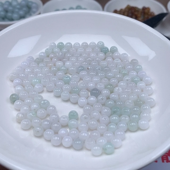 翡翠散珠100颗翡翠卡5.5