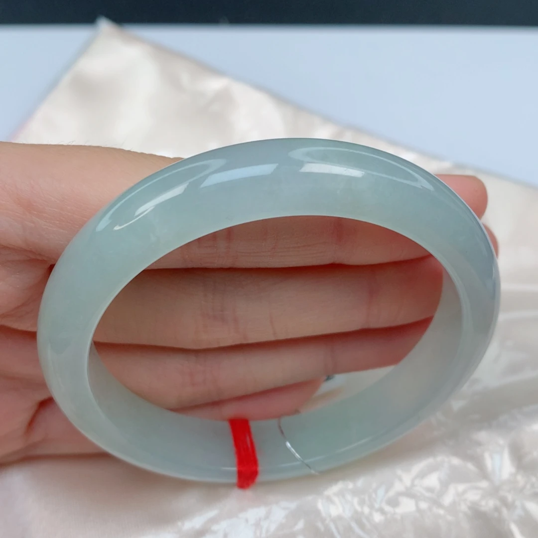 翡翠手镯未镶嵌55.8正圈