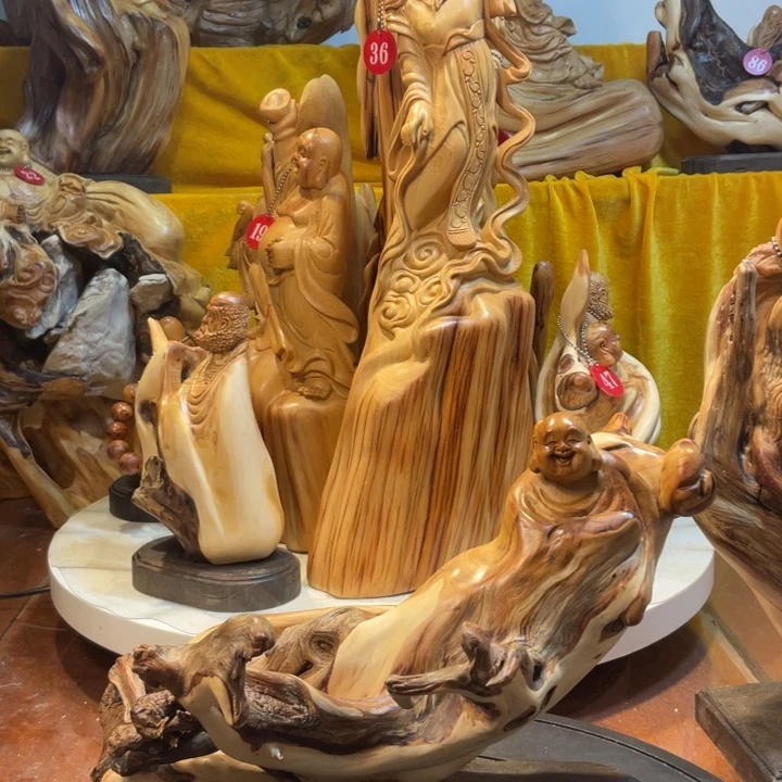 柏木（崖柏）崖柏   弥勒