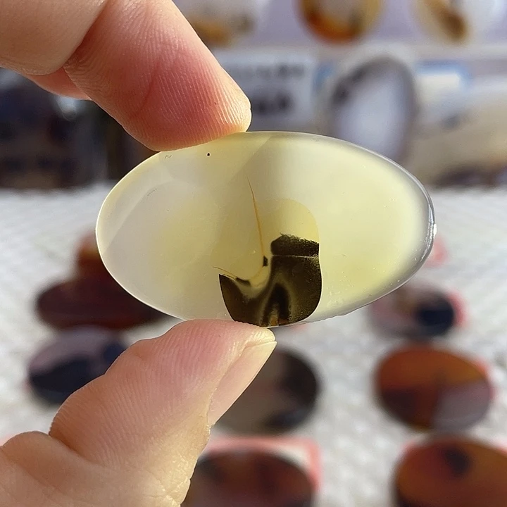 玛瑙/玉髓合金颈饰