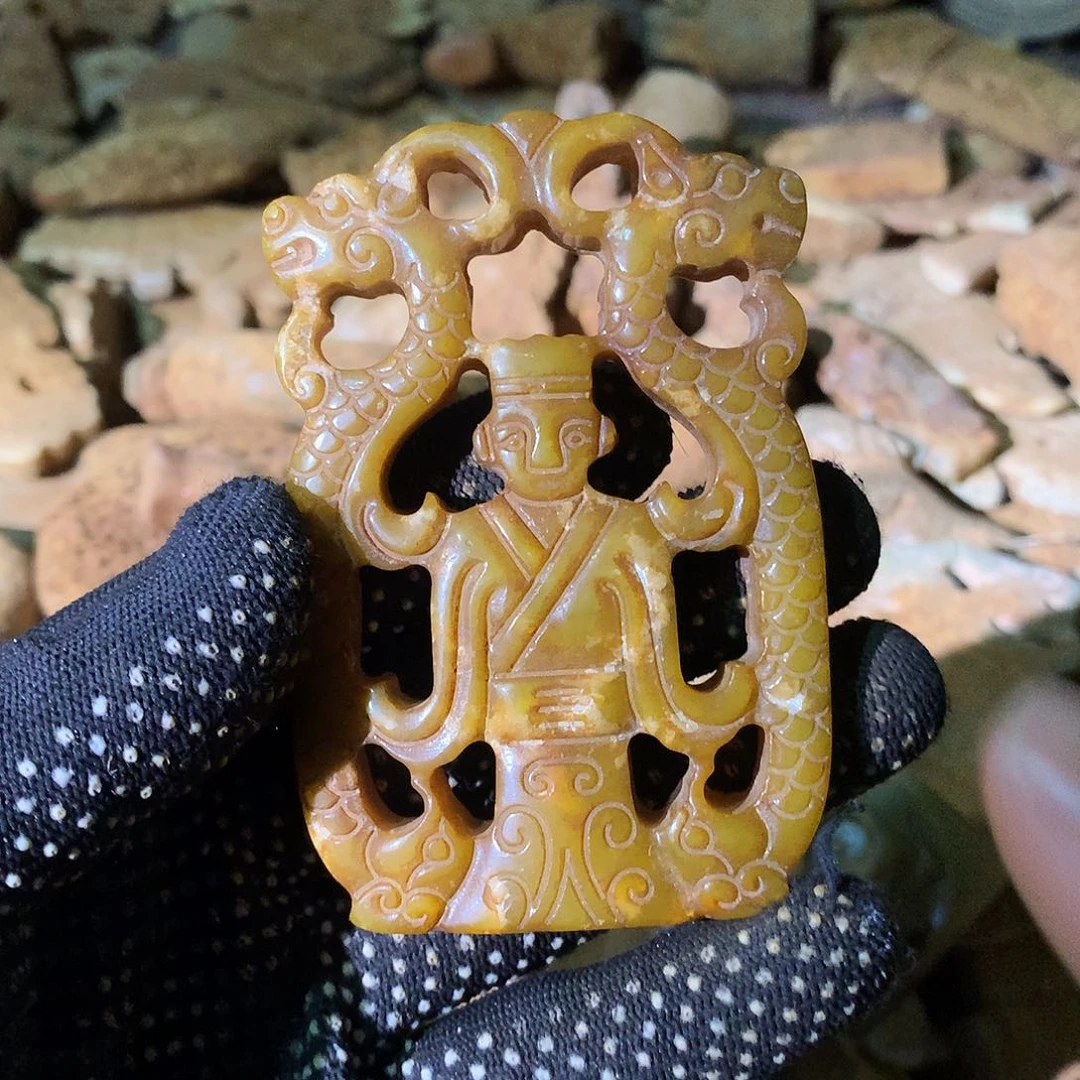 未镶嵌和田玉挂件