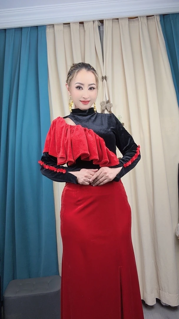 法式时尚立体花朵撞色拼接收腰长袖连衣裙女2025秋季新款洋气裙子