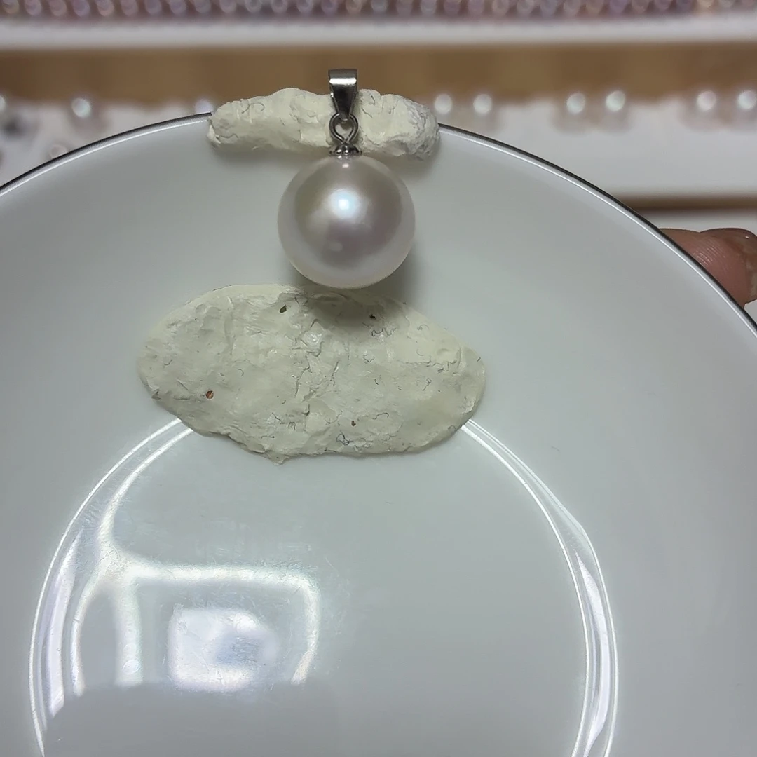 非金属13.7mm极光冷白瓜子扣吊坠新品福利