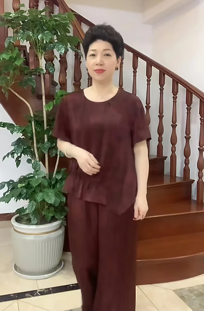 10225-红 复古新中式上衣宽松阔腿裤高级感显瘦气质套装【C20-3-1】