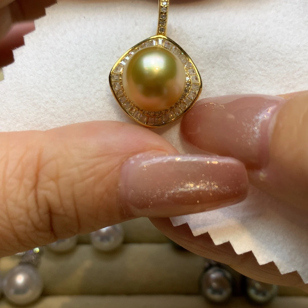 颈饰银S925镶嵌海水珍珠