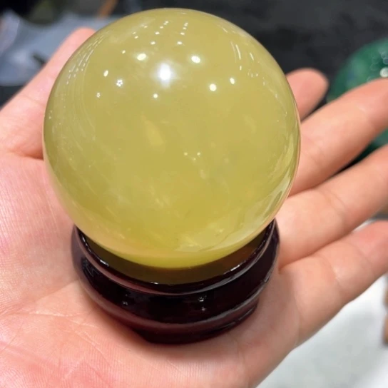 觉***》未镶嵌珠宝半成品水晶