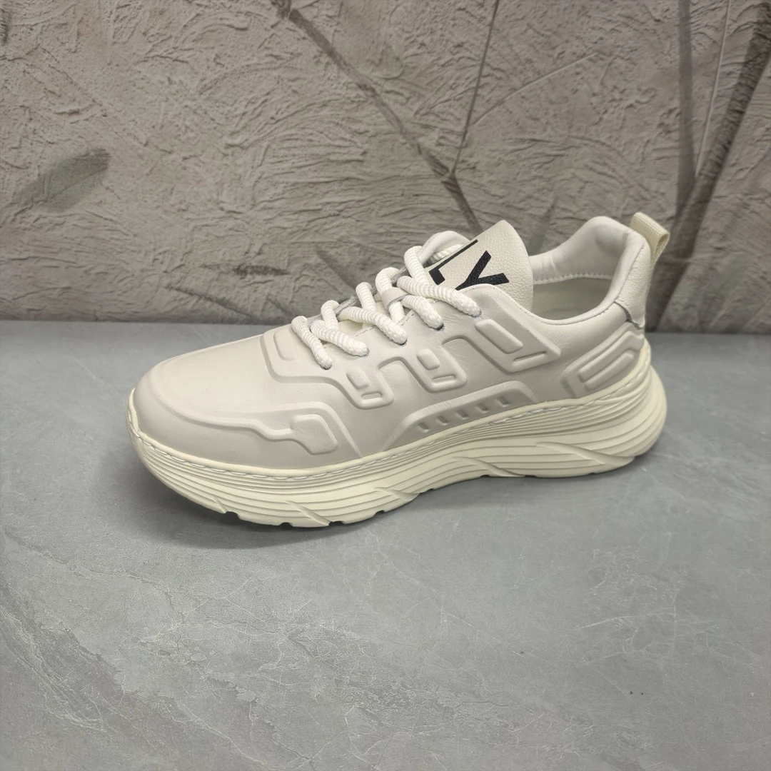 男鞋 89538休闲鞋男 （牛皮）