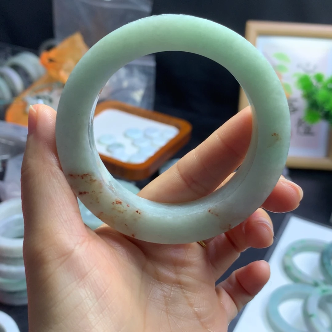 【闪购商品】定制翡翠手镯未镶嵌