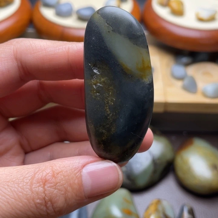 和田玉未镶嵌颈饰8