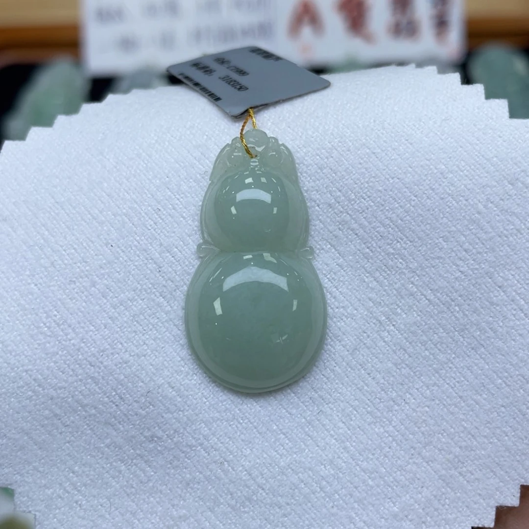 颈饰未镶嵌翡翠葫芦
