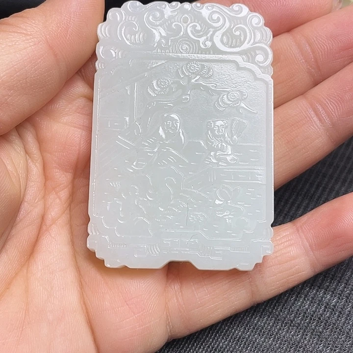 比***德和田玉未镶嵌挂件