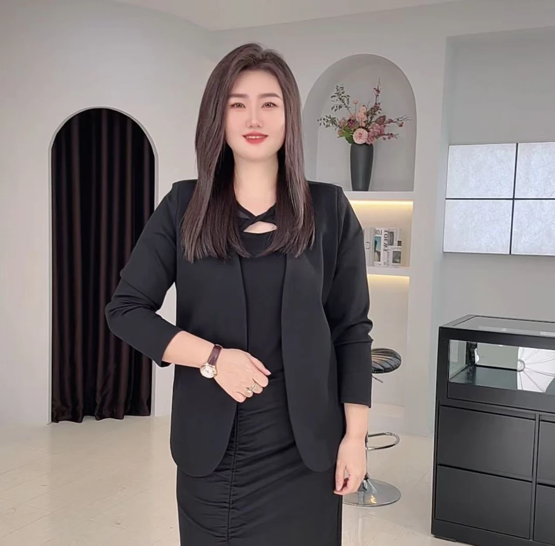 【晓琳】2025春季新款时尚百搭黑色长袖无扣侧开叉修身西服外套