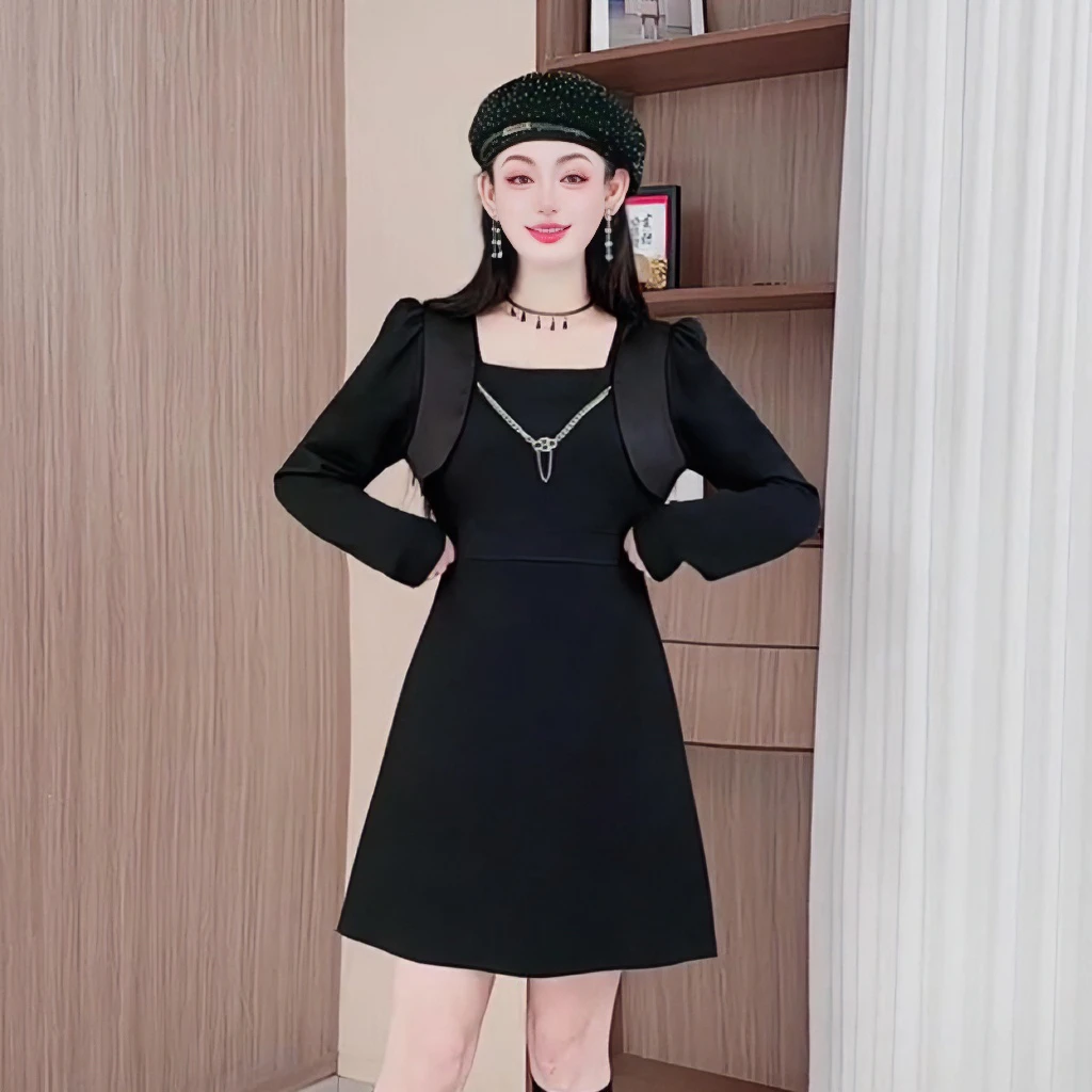 秋冬连衣裙独特设计法式气质名媛遮肉显瘦打底裙高级感大码女装