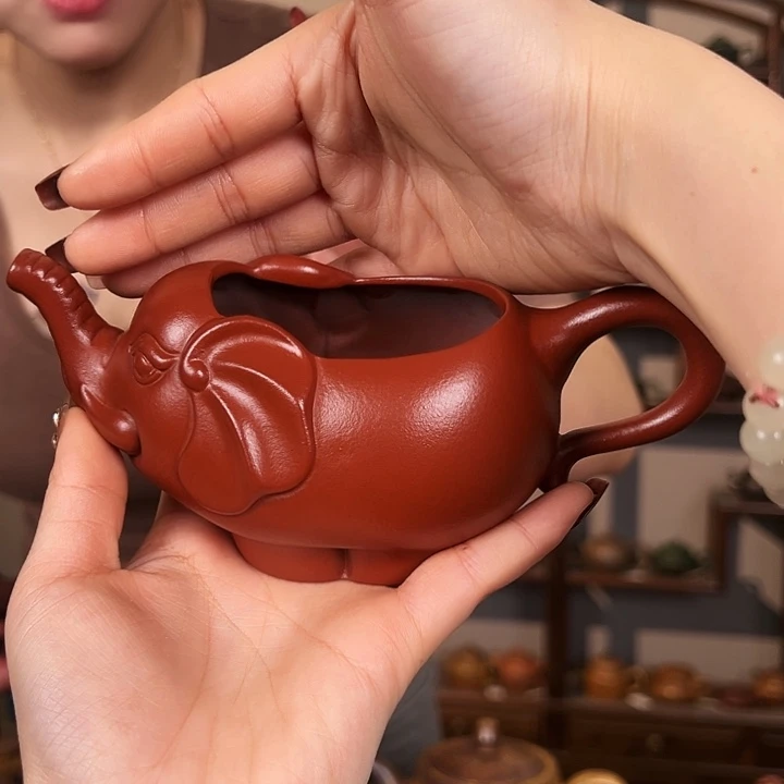 紫砂茶壶宜兴的一名