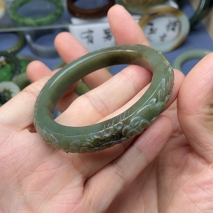 未镶嵌手镯和田玉（糖玉）58.8mm凤凰牡丹镯