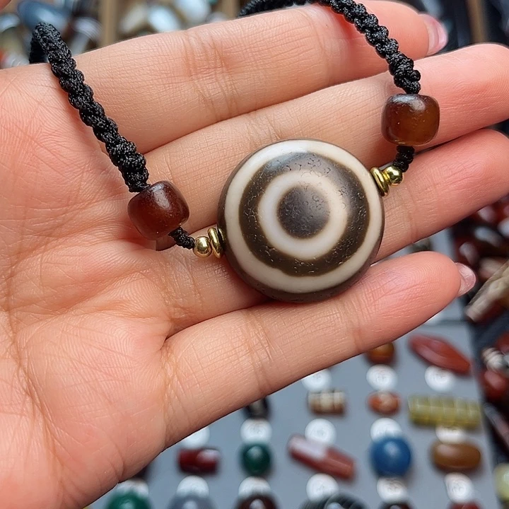 玛瑙/玉髓未镶嵌珠宝半成品斯**特