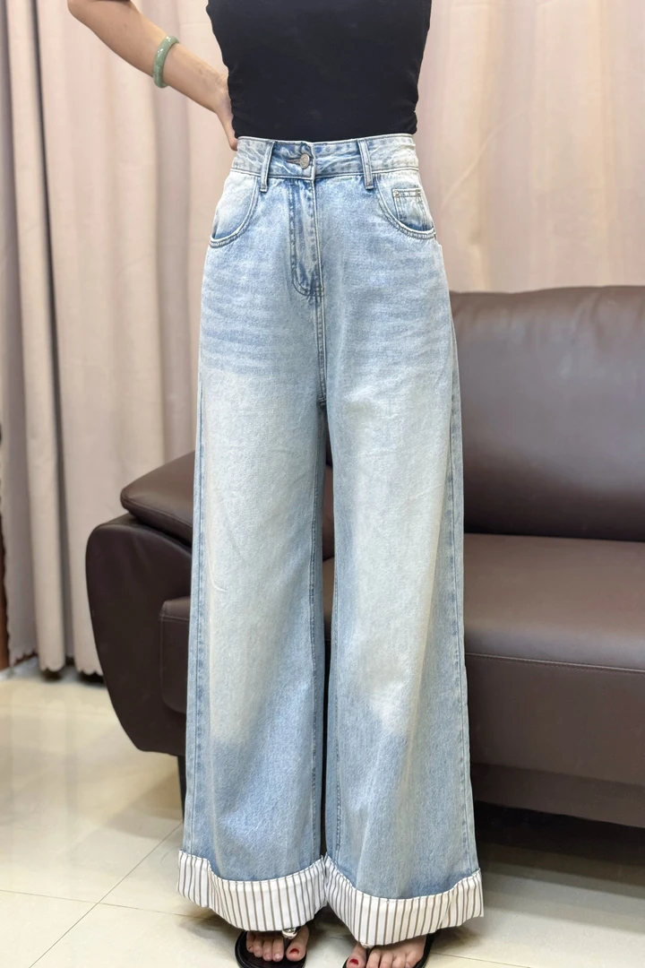 夏季高腰显瘦水洗浅蓝色竖条设计阔腿牛仔裤女长裤