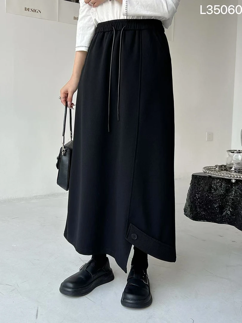 【一贰拾捌】35060春装新款设计感简洁风街头感半裙