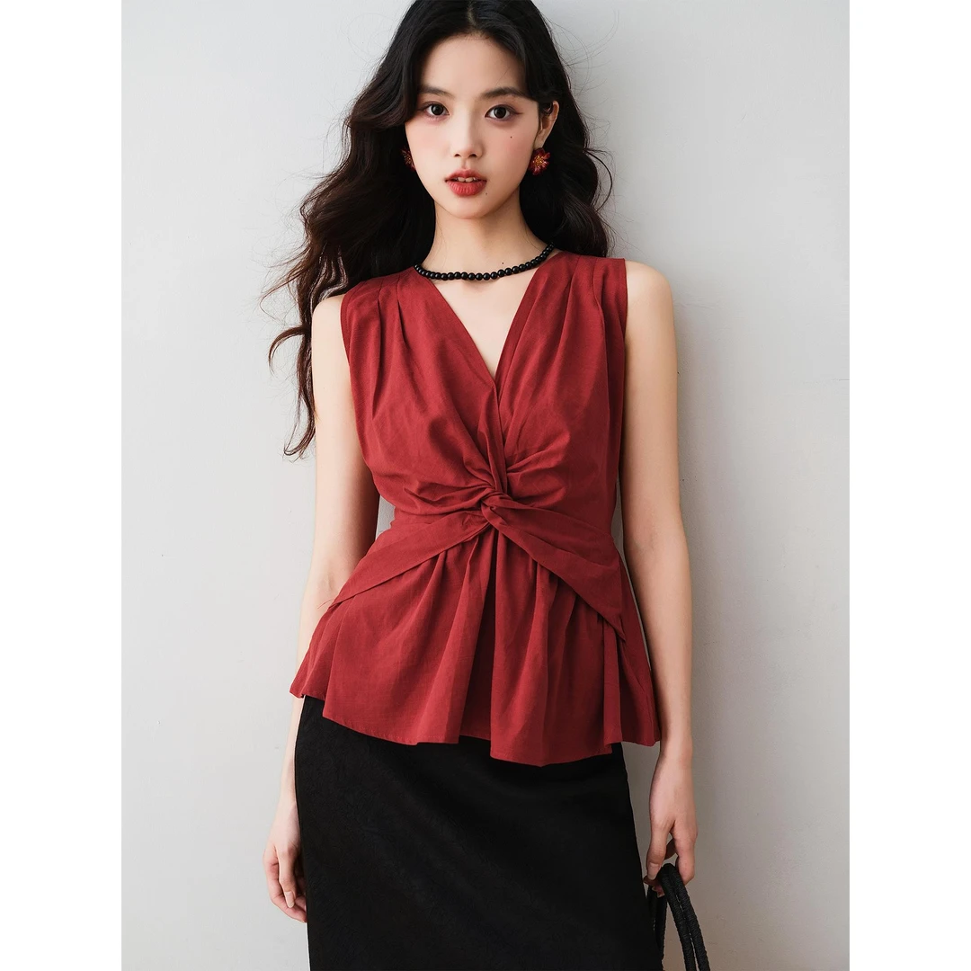 港风气质红色扭结V领背心女夏季设计感小众收腰显瘦无袖短款上衣