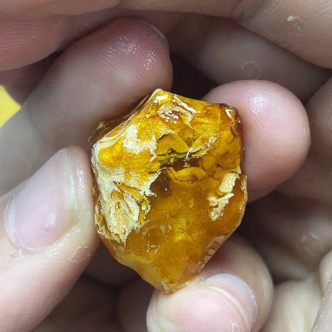 未镶嵌定制琥珀定制