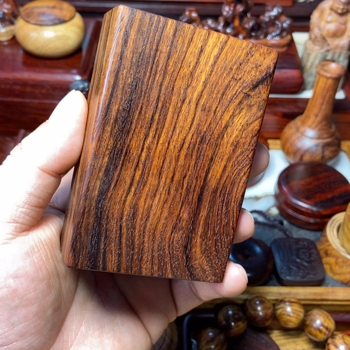 黄花梨/降香黄檀烟盒粗烟