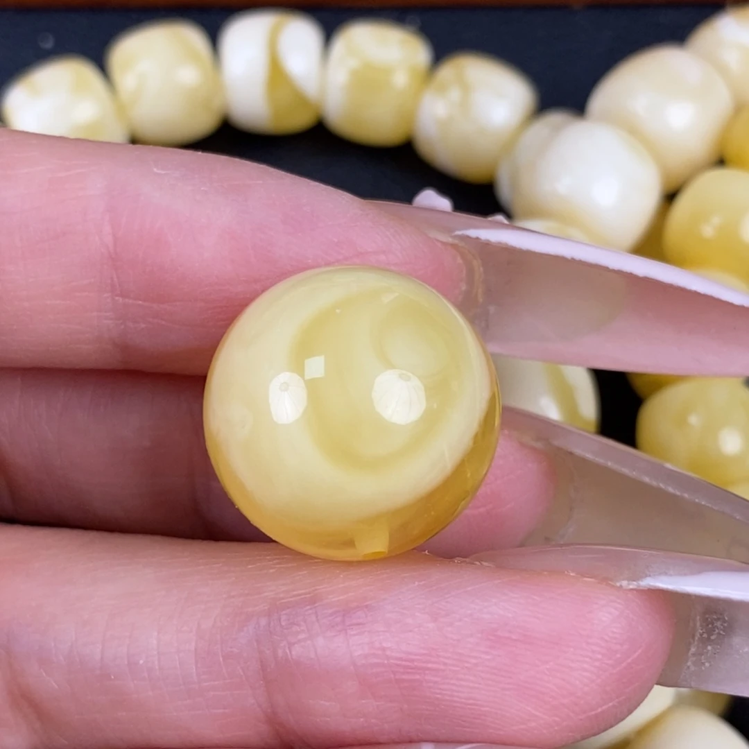 琥珀未镶嵌珠宝奇石211