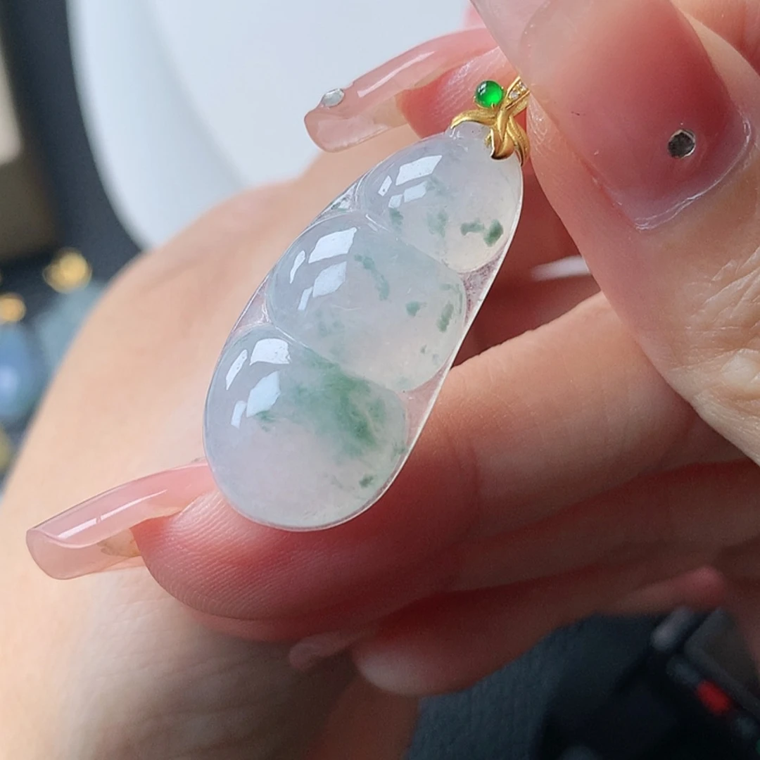 【闪购商品】翡翠18K金镶嵌吊坠(赠链)