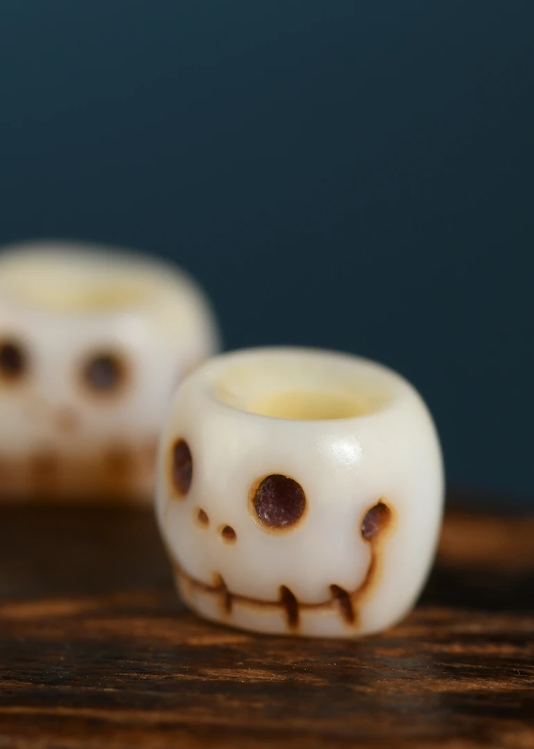 尺寸 0.7 纯果冻芯料高级白手雕阿呆一对