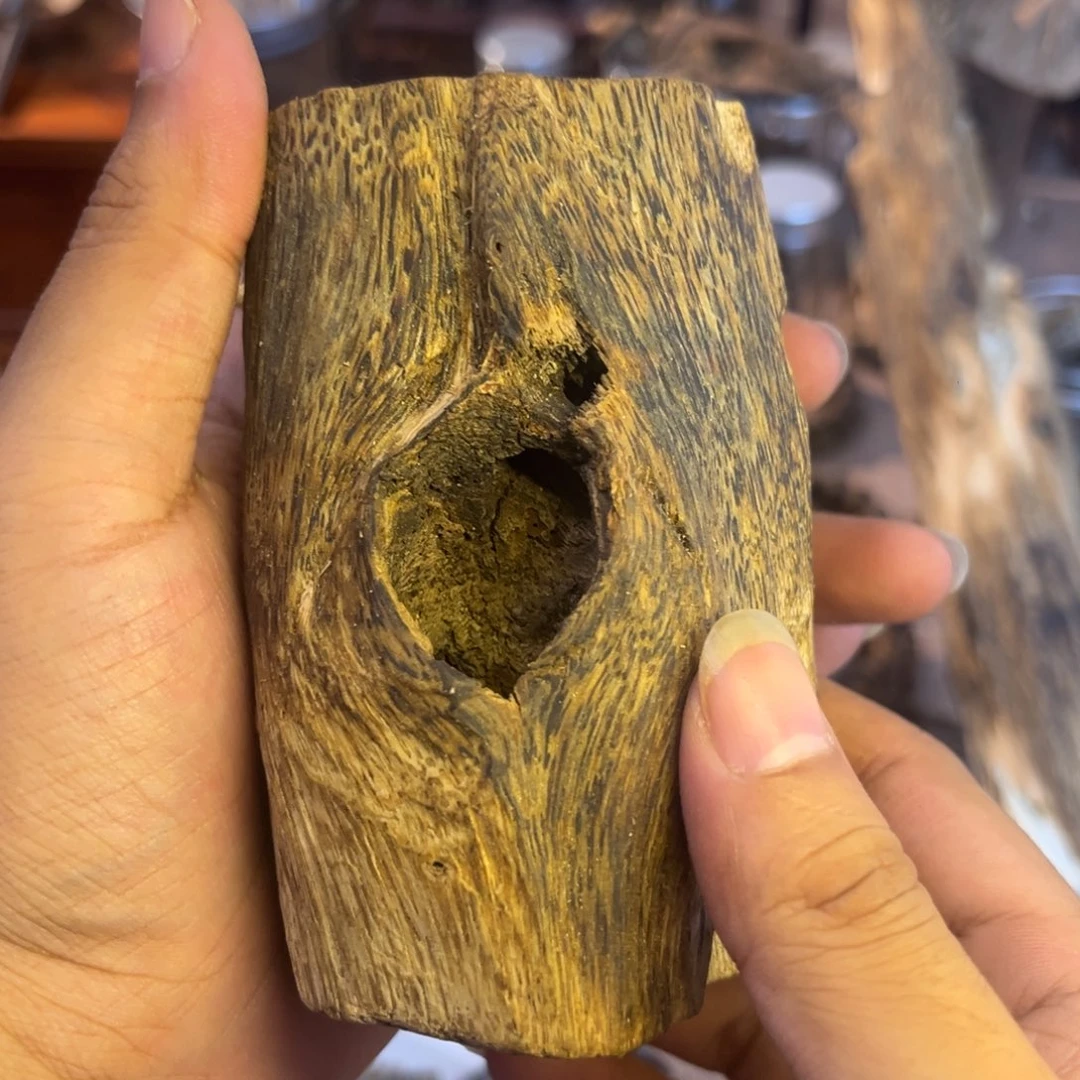 沉香沉香碎屑96.8克