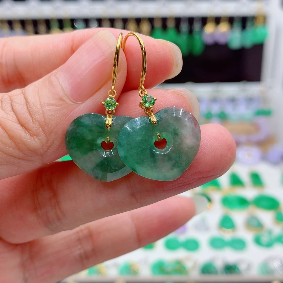 翡翠18K金镶嵌耳饰